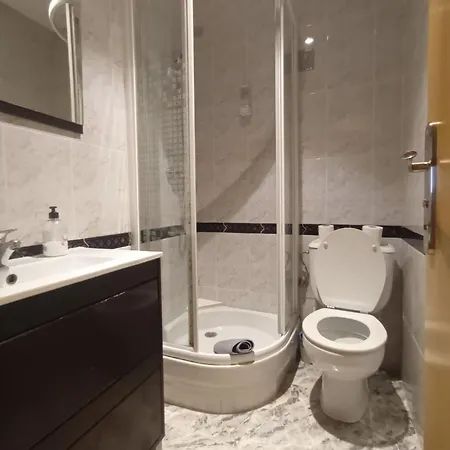 Apartamento Paris L'Hospitalet de Llobregat Buitenkant foto